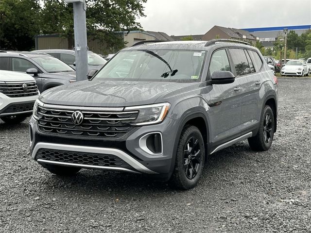 2024 Volkswagen Atlas 2.0T Peak Edition SE w/Technology