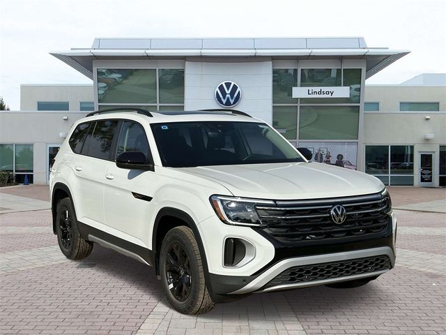 2024 Volkswagen Atlas 2.0T Peak Edition SE w/Technology