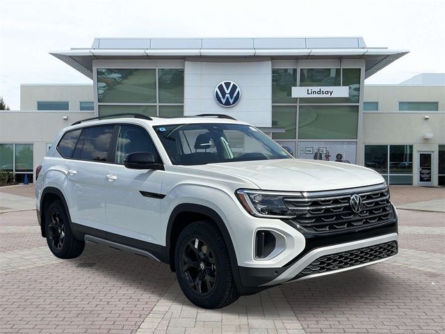 2024 Volkswagen Atlas 2.0T Peak Edition SE w/Technology