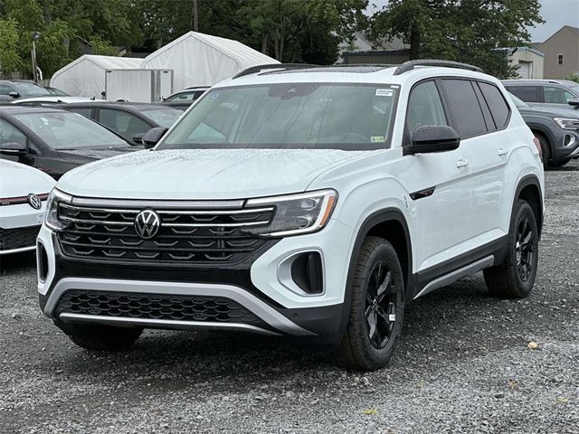 2024 Volkswagen Atlas 2.0T Peak Edition SE w/Technology