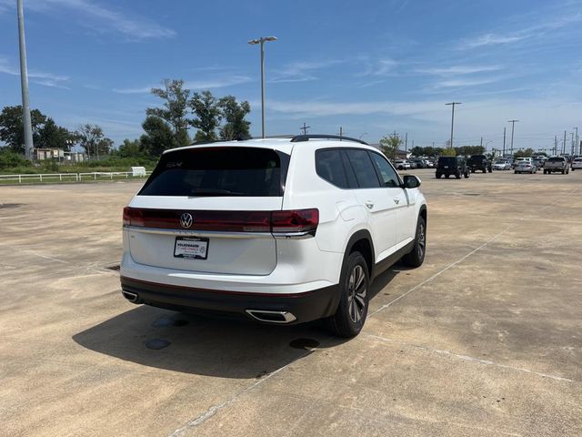 2024 Volkswagen Atlas 2.0T SE