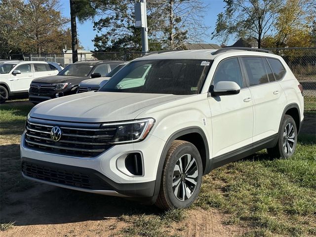 2024 Volkswagen Atlas 2.0T SE