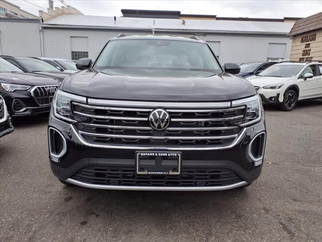 2024 Volkswagen Atlas 2.0T SE Technology