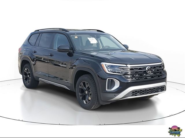 2024 Volkswagen Atlas 2.0T Peak Edition SEL