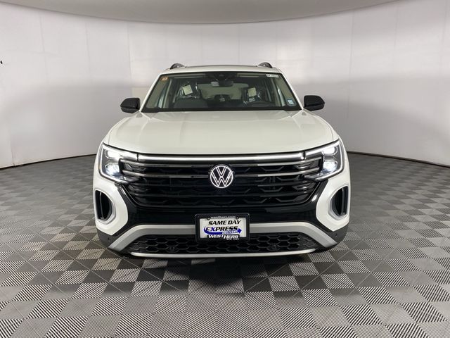 2024 Volkswagen Atlas 2.0T Peak Edition SEL