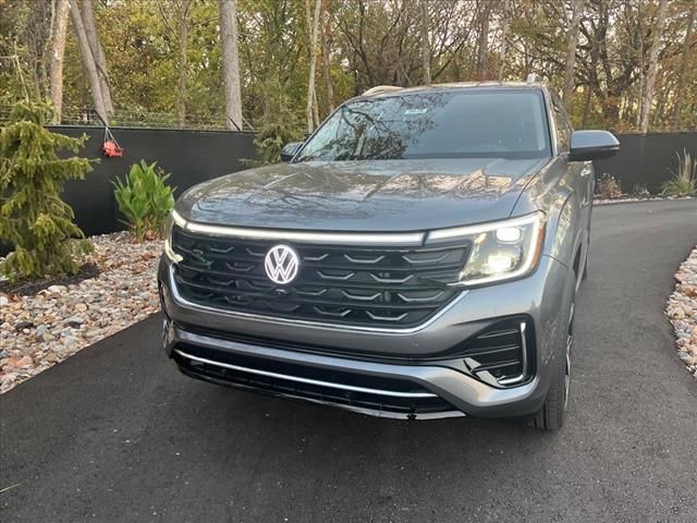 2024 Volkswagen Atlas 2.0T SEL Premium R-Line