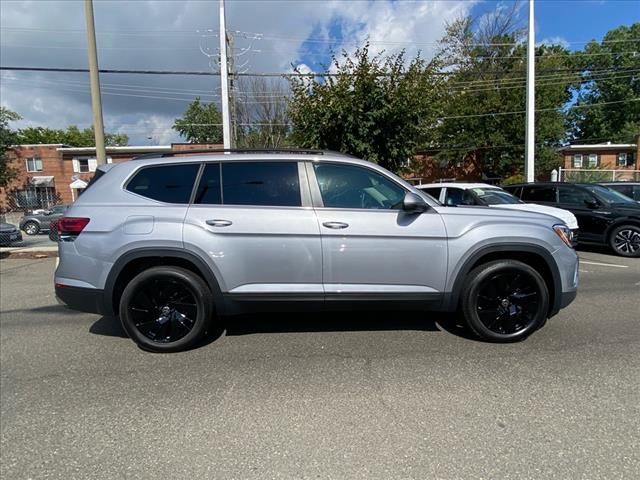 2024 Volkswagen Atlas 2.0T SE Technology