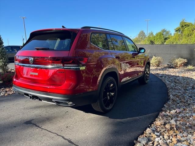 2024 Volkswagen Atlas 2.0T SE Technology