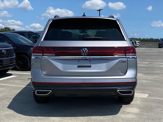 2024 Volkswagen Atlas 2.0T SE