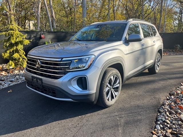 2024 Volkswagen Atlas 2.0T SE