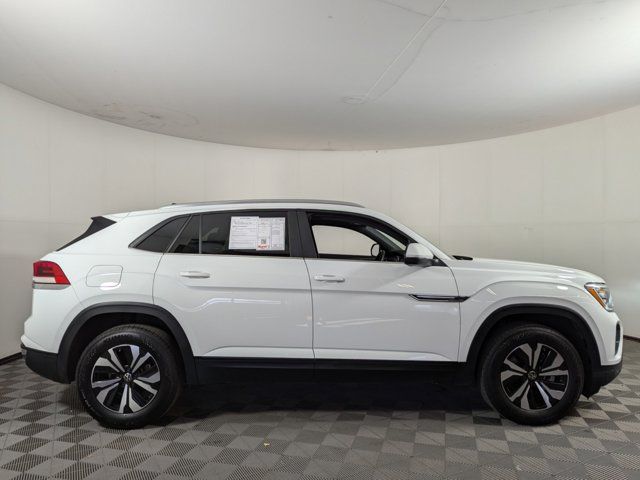 2024 Volkswagen Atlas Cross Sport 2.0T SE