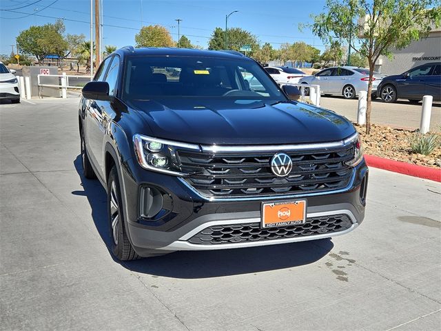 2024 Volkswagen Atlas Cross Sport 2.0T SE