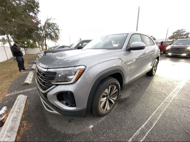 2024 Volkswagen Atlas Cross Sport 2.0T SE