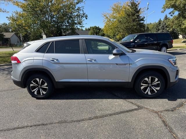 2024 Volkswagen Atlas Cross Sport 2.0T SE