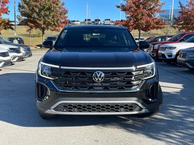 2024 Volkswagen Atlas Cross Sport 2.0T SE