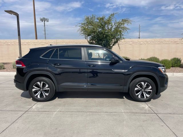 2024 Volkswagen Atlas Cross Sport 2.0T SE