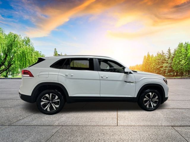 2024 Volkswagen Atlas Cross Sport 2.0T SE