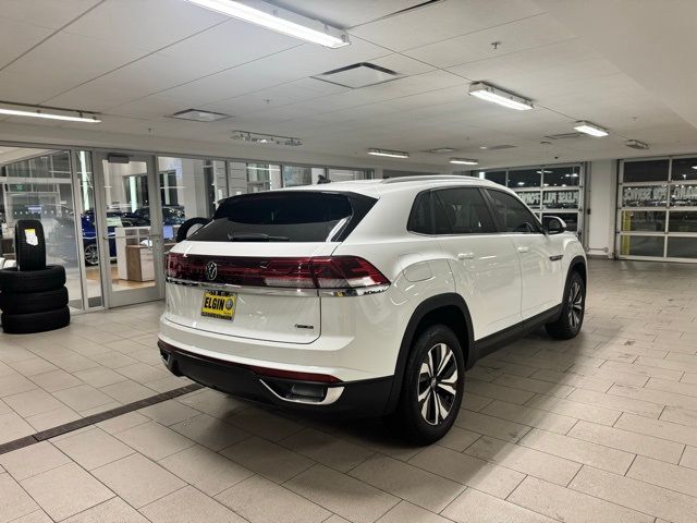 2024 Volkswagen Atlas Cross Sport 2.0T SE