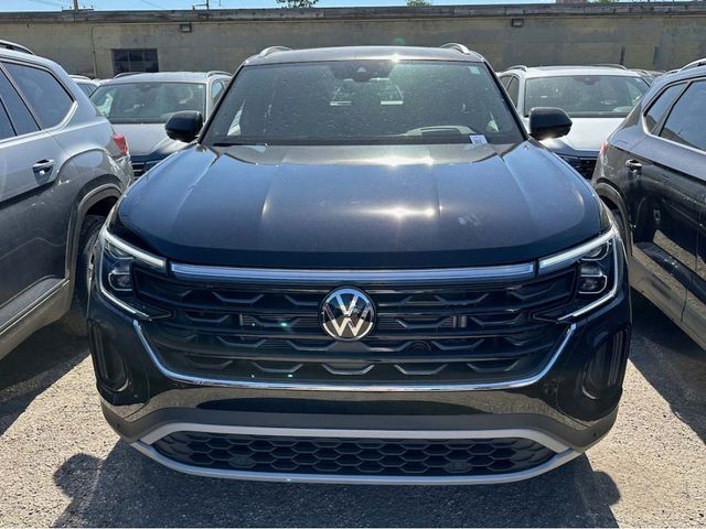 2024 Volkswagen Atlas Cross Sport 2.0T SEL