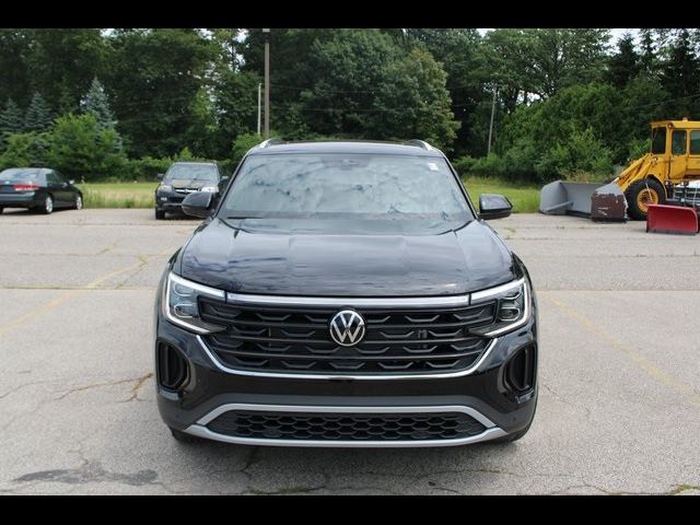 2024 Volkswagen Atlas Cross Sport 2.0T SEL