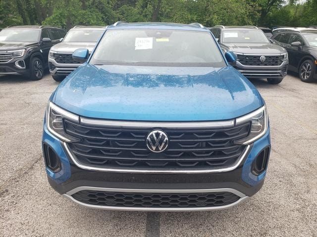 2024 Volkswagen Atlas Cross Sport 2.0T SEL