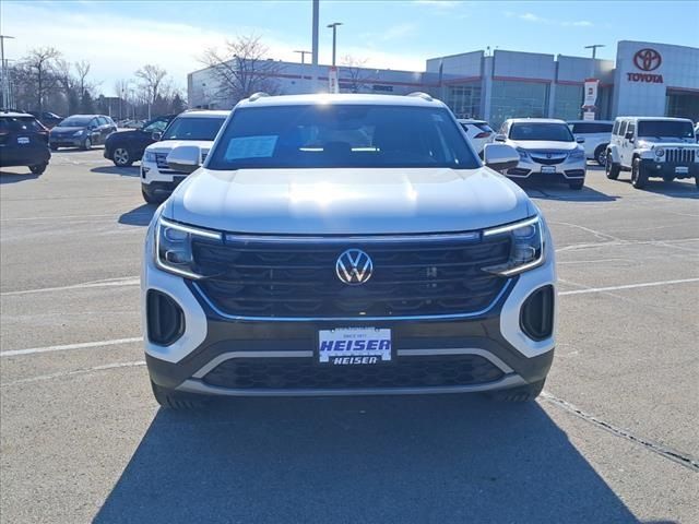 2024 Volkswagen Atlas Cross Sport 2.0T SEL