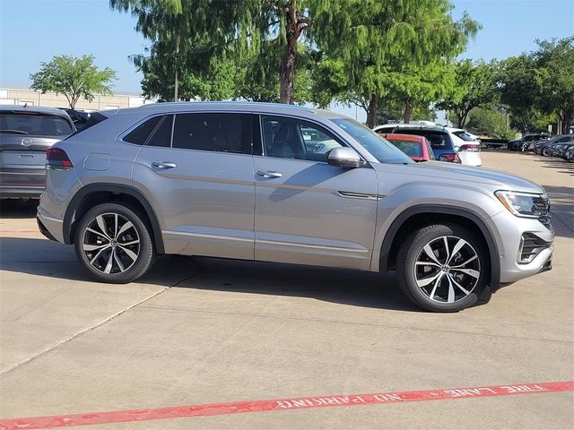 2024 Volkswagen Atlas Cross Sport 2.0T SEL Premium R-Line