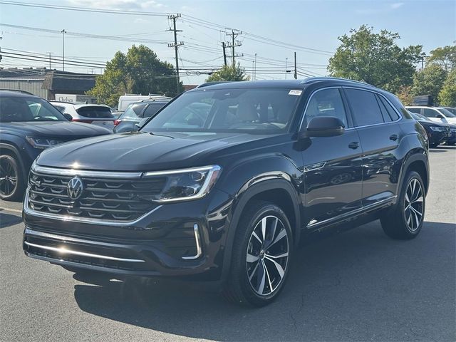 2024 Volkswagen Atlas Cross Sport 2.0T SEL Premium R-Line