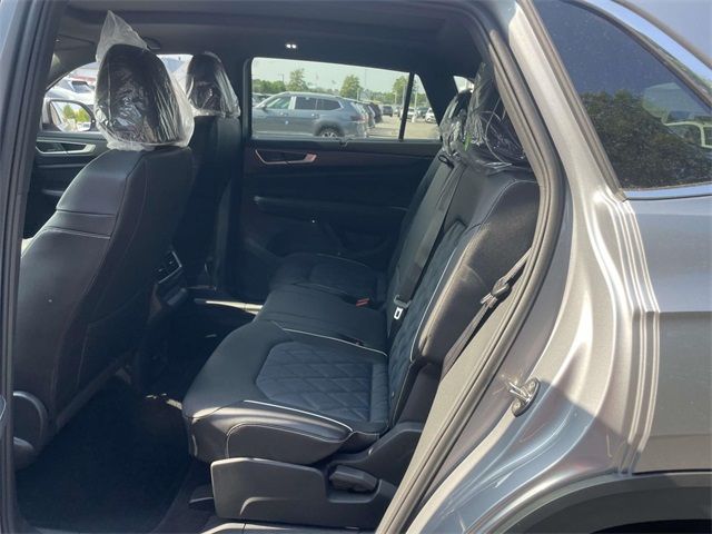 2024 Volkswagen Atlas Cross Sport 2.0T SEL Premium R-Line