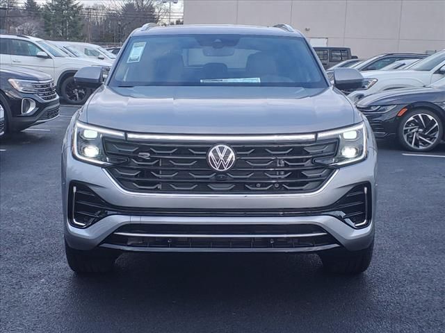 2024 Volkswagen Atlas Cross Sport 2.0T SEL Premium R-Line