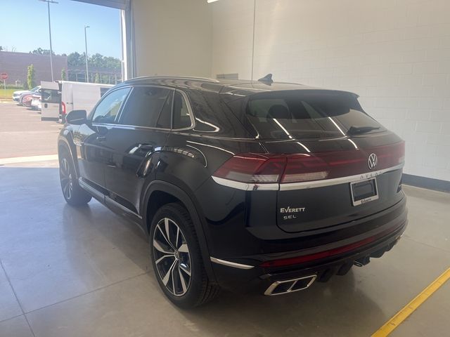 2024 Volkswagen Atlas Cross Sport 2.0T SEL Premium R-Line