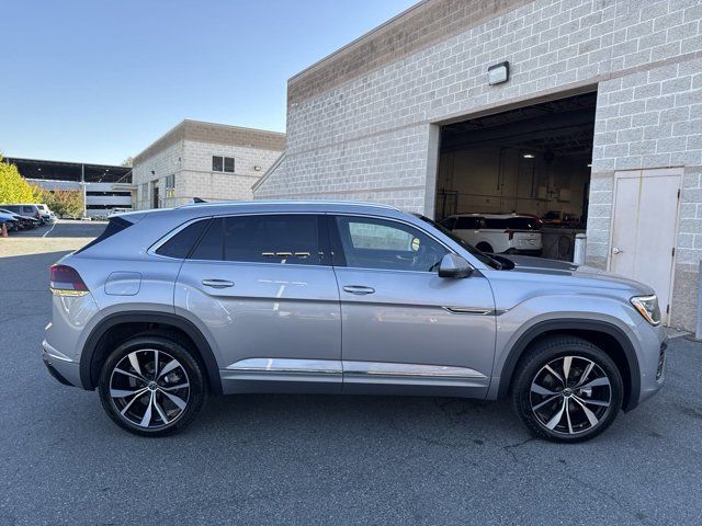 2024 Volkswagen Atlas Cross Sport 2.0T SEL Premium R-Line