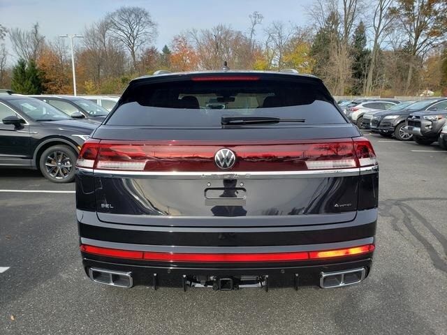 2024 Volkswagen Atlas Cross Sport 2.0T SEL Premium R-Line