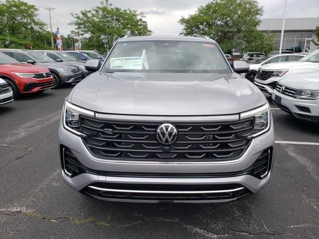 2024 Volkswagen Atlas Cross Sport 2.0T SEL Premium R-Line