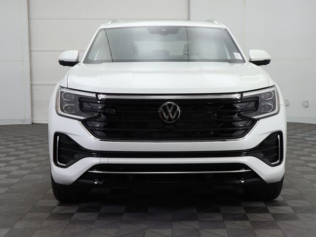 2024 Volkswagen Atlas Cross Sport 2.0T SEL Premium R-Line