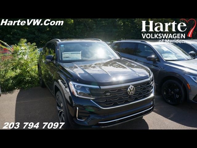 2024 Volkswagen Atlas Cross Sport 2.0T SEL Premium R-Line