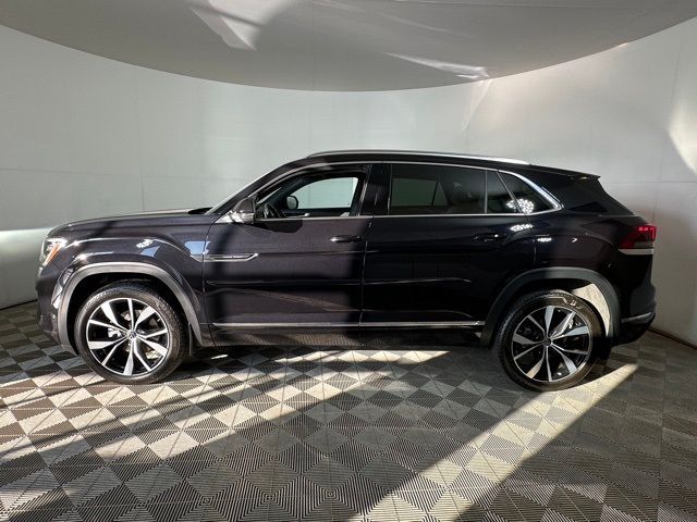 2024 Volkswagen Atlas Cross Sport 2.0T SEL Premium R-Line