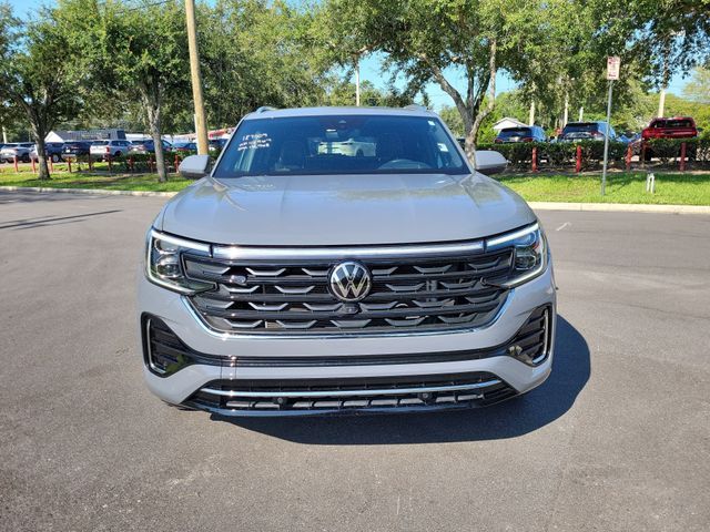 2024 Volkswagen Atlas Cross Sport 2.0T SEL Premium R-Line