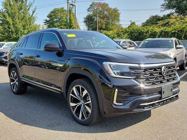 2024 Volkswagen Atlas Cross Sport 2.0T SEL Premium R-Line