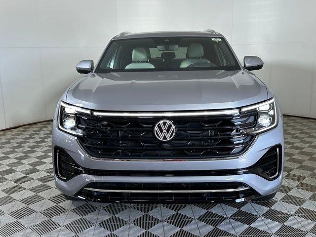 2024 Volkswagen Atlas Cross Sport 2.0T SEL Premium R-Line