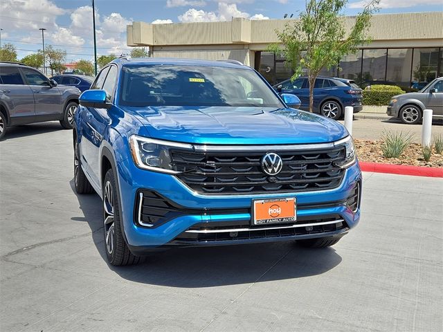 2024 Volkswagen Atlas Cross Sport 2.0T SEL Premium R-Line