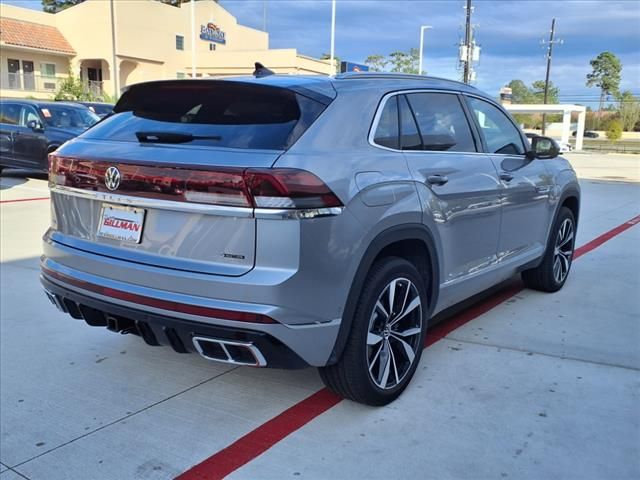 2024 Volkswagen Atlas Cross Sport 2.0T SEL Premium R-Line