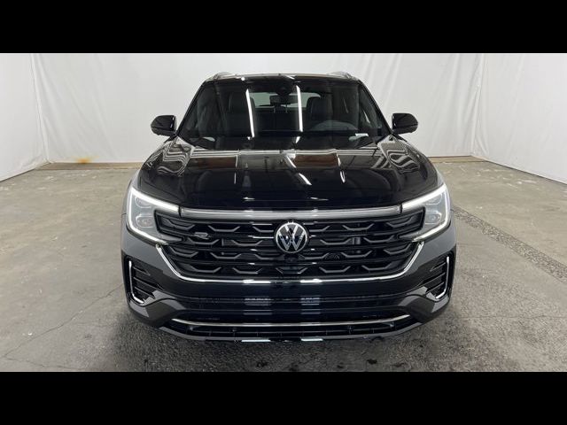 2024 Volkswagen Atlas Cross Sport 2.0T SEL Premium R-Line