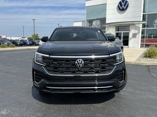 2024 Volkswagen Atlas Cross Sport 2.0T SEL Premium R-Line