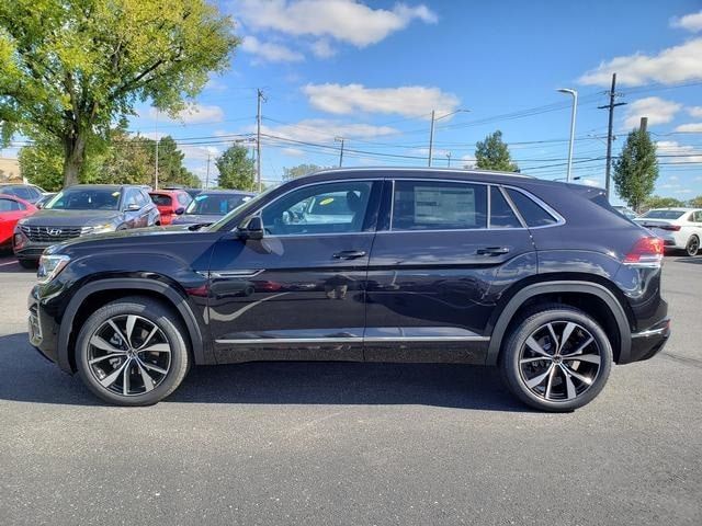 2024 Volkswagen Atlas Cross Sport 2.0T SEL Premium R-Line