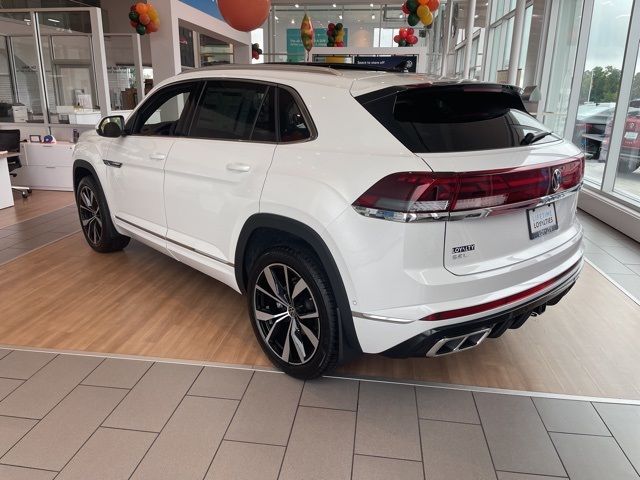 2024 Volkswagen Atlas Cross Sport 2.0T SEL Premium R-Line