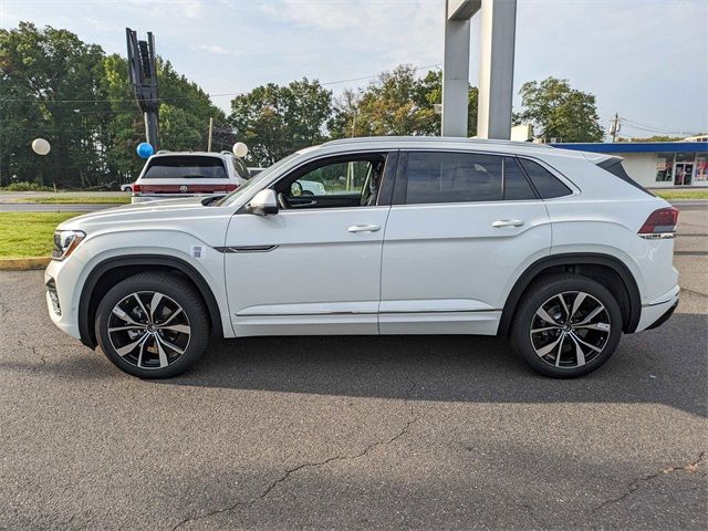 2024 Volkswagen Atlas Cross Sport 2.0T SEL Premium R-Line