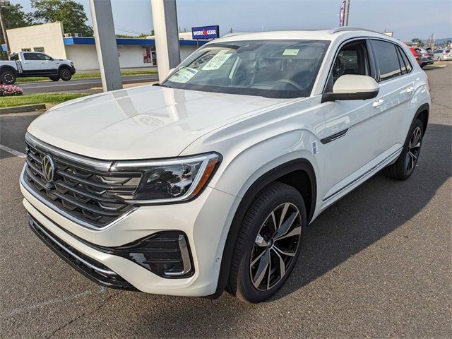 2024 Volkswagen Atlas Cross Sport 2.0T SEL Premium R-Line