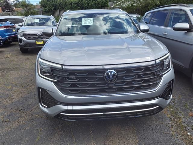 2024 Volkswagen Atlas Cross Sport 2.0T SEL Premium R-Line