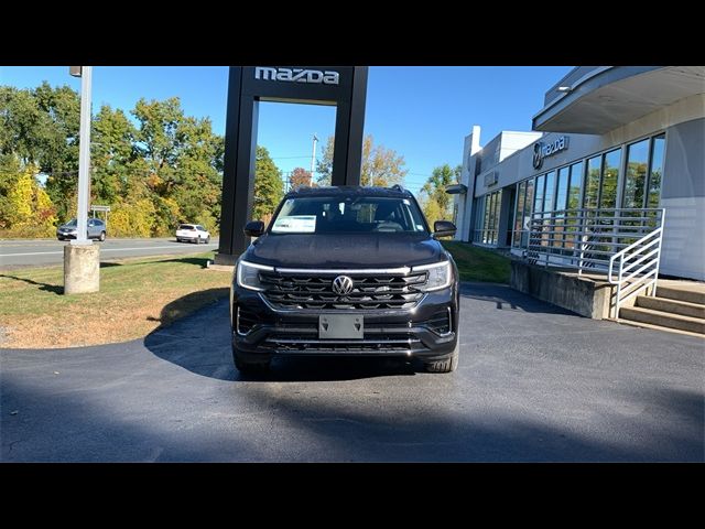 2024 Volkswagen Atlas Cross Sport 2.0T SEL Premium R-Line